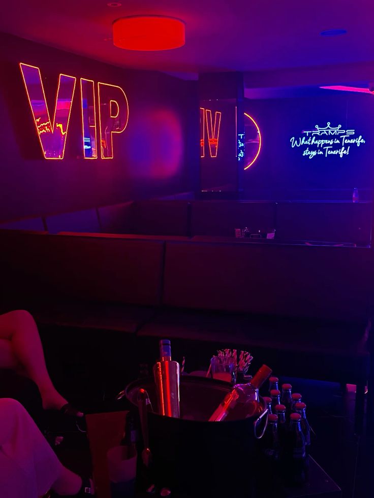 Freedom Night Club Katalog